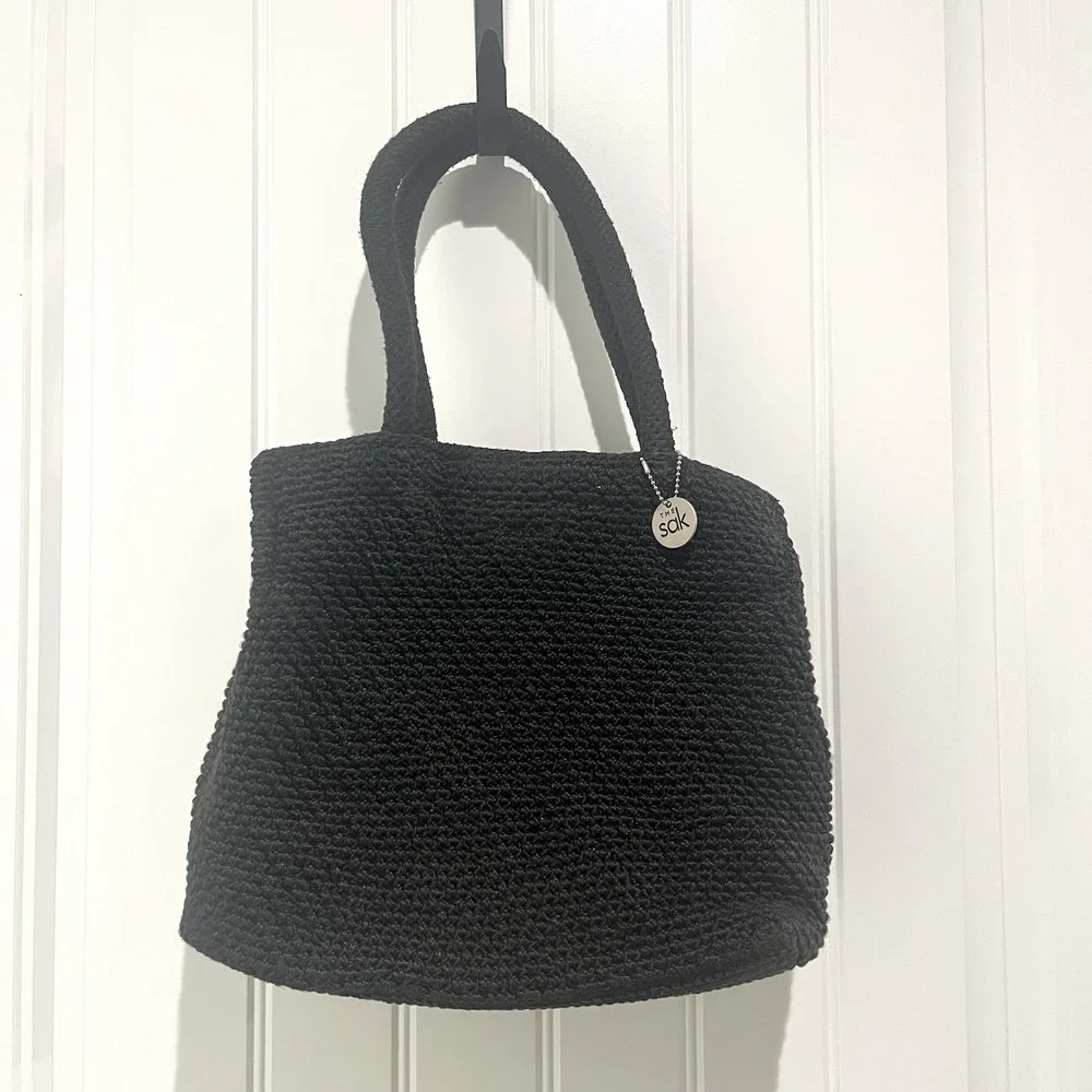 The Sak Purse Hobo Crochet Woven Shoulder Bag Black Double Strap Zip Logo FOB